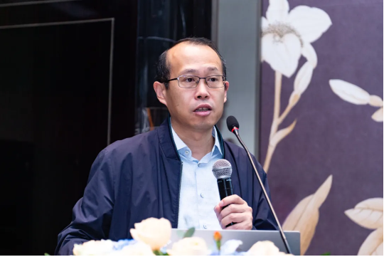 ɭ��������-׷�󿵽�,����һ������