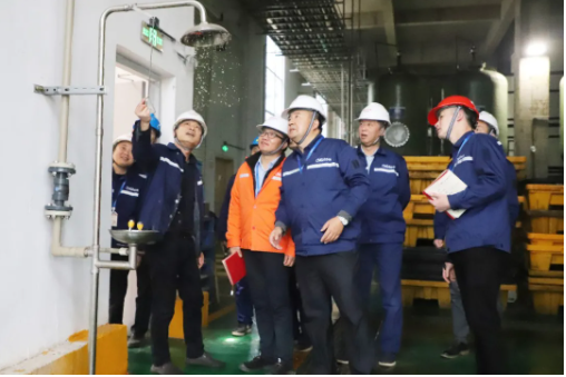 ɭ��������-׷�󿵽�,����һ������