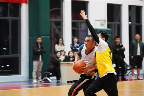 ɭ��������-׷�󿵽�,����һ������