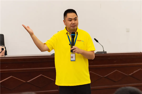 ɭ��������-׷�󿵽�,����һ������