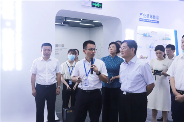 ɭ��������-׷�󿵽�,����һ������