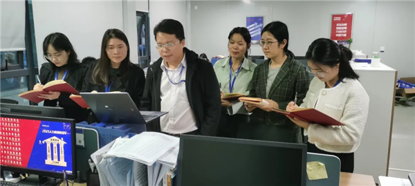 ɭ��������-׷�󿵽�,����һ������