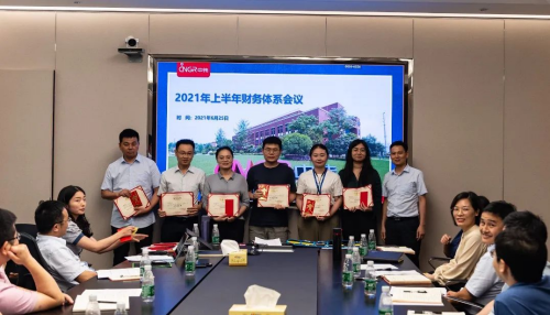 ɭ��������-׷�󿵽�,����һ������