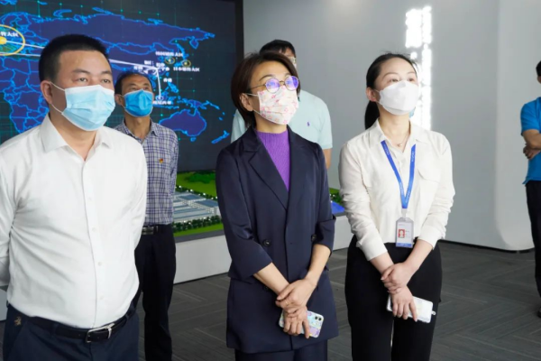 ɭ��������-׷�󿵽�,����һ������