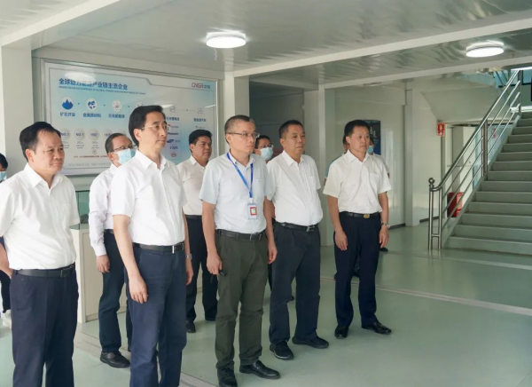 森林舞会官网-追求康健,你我一起生长