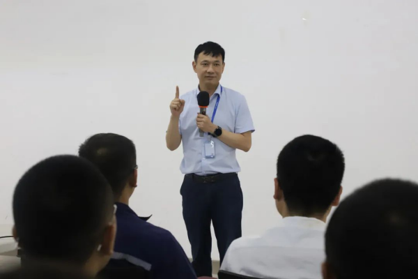 ɭ��������-׷�󿵽�,����һ������