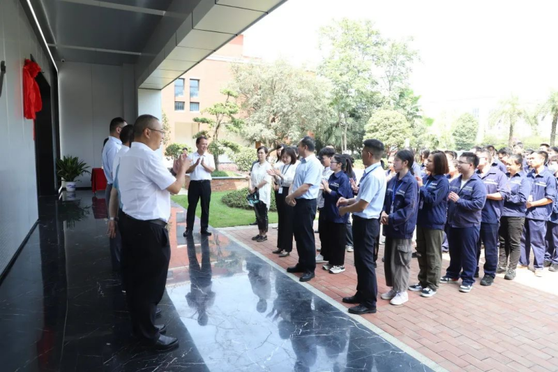 ɭ��������-׷�󿵽�,����һ������