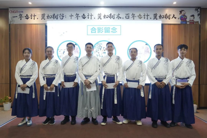 ɭ��������-׷�󿵽�,����һ������