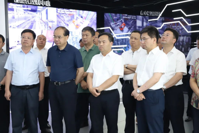 ɭ��������-׷�󿵽�,����һ������