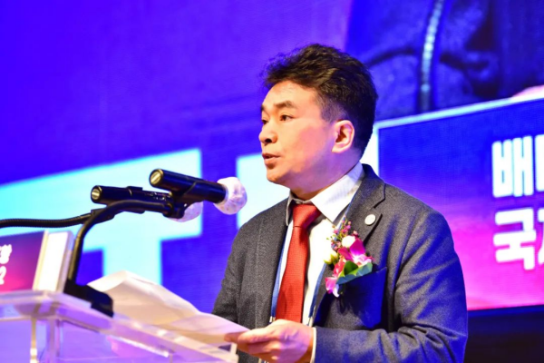 ɭ��������-׷�󿵽�,����һ������