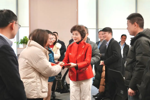 ɭ��������-׷�󿵽�,����һ������