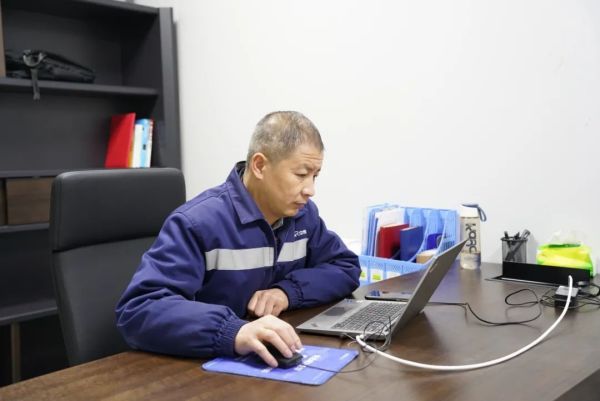 ɭ��������-׷�󿵽�,����һ������