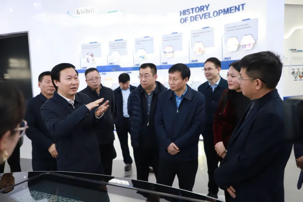 ɭ��������-׷�󿵽�,����һ������