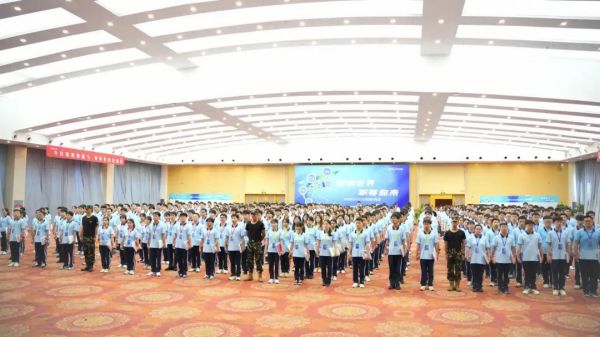 ɭ��������-׷�󿵽�,����һ������