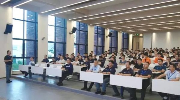 ɭ��������-׷�󿵽�,����һ������