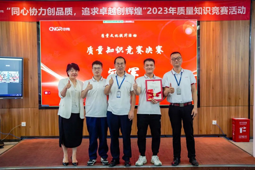 ɭ��������-׷�󿵽�,����һ������