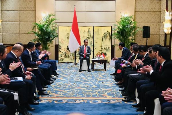 ɭ��������-׷�󿵽�,����һ������