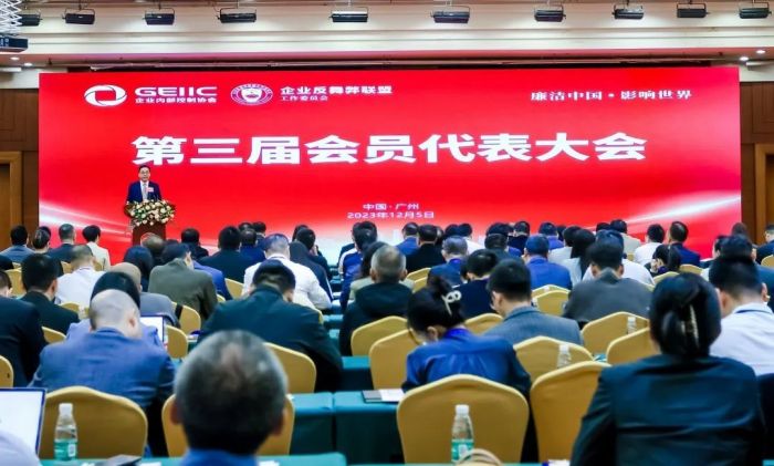 ɭ��������-׷�󿵽�,����һ������