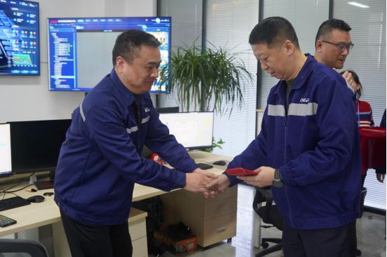 ɭ��������-׷�󿵽�,����һ������