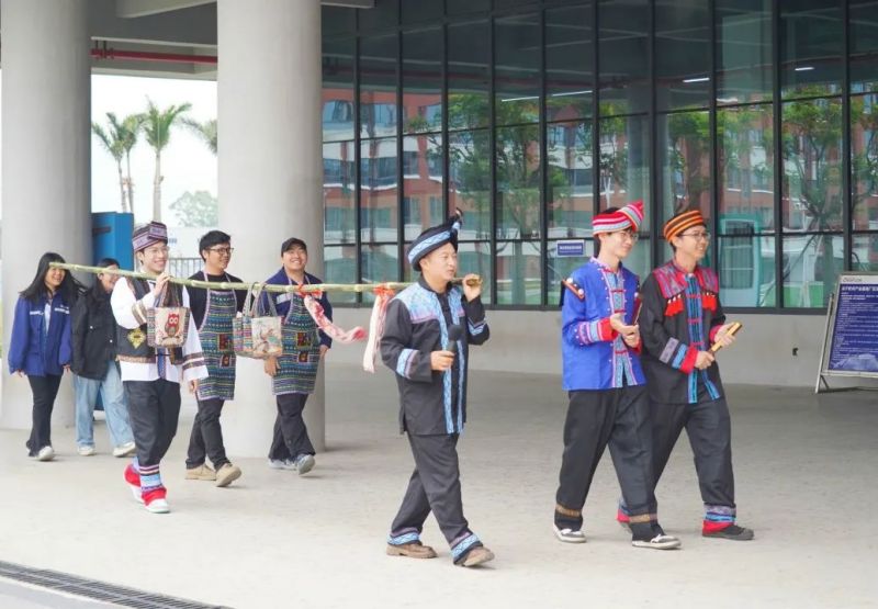 ɭ��������-׷�󿵽�,����һ������