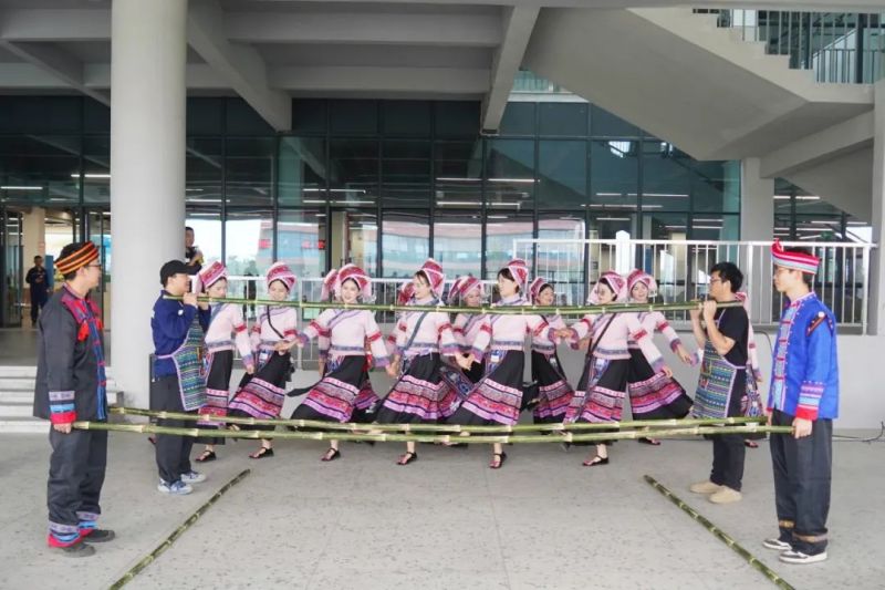 ɭ��������-׷�󿵽�,����һ������