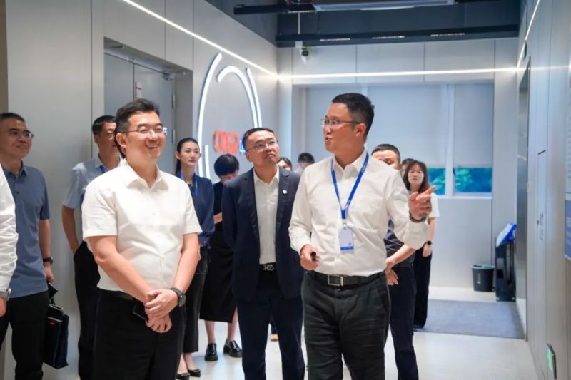 ɭ��������-׷�󿵽�,����һ������