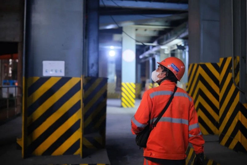 ɭ��������-׷�󿵽�,����һ������