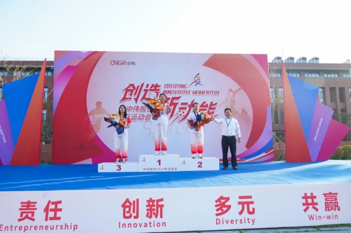 ɭ��������-׷�󿵽�,����һ������