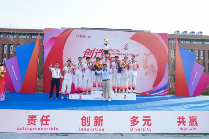 ɭ��������-׷�󿵽�,����һ������