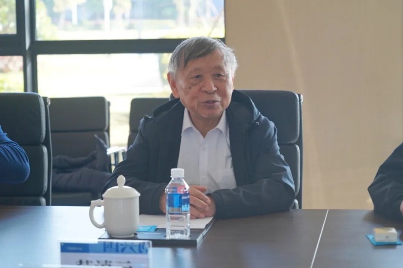 ɭ��������-׷�󿵽�,����һ������