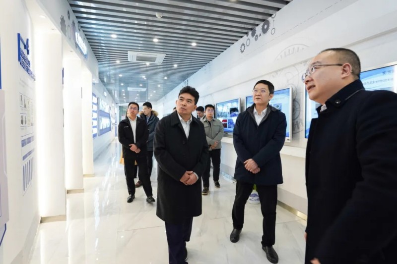 ɭ��������-׷�󿵽�,����һ������