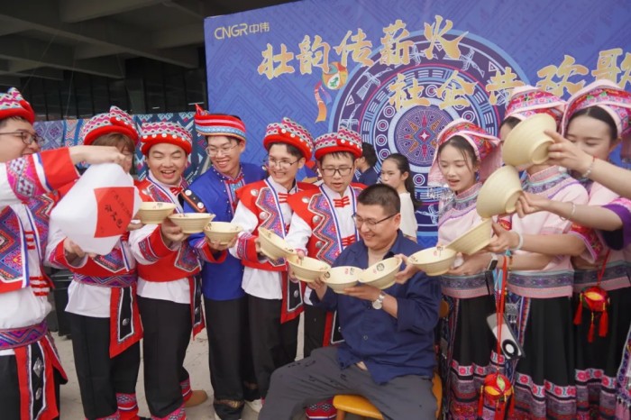 ɭ��������-׷�󿵽�,����һ������