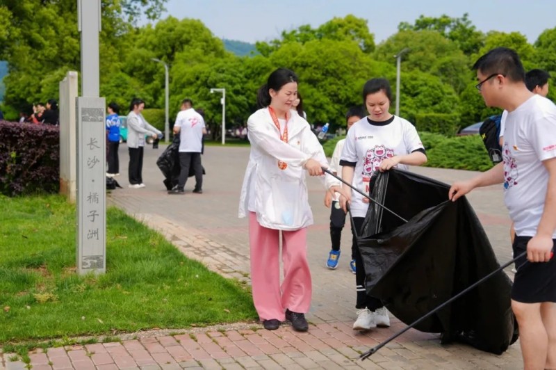 ɭ��������-׷�󿵽�,����һ������