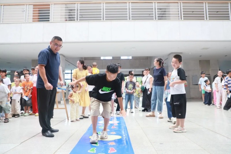 ɭ��������-׷�󿵽�,����һ������