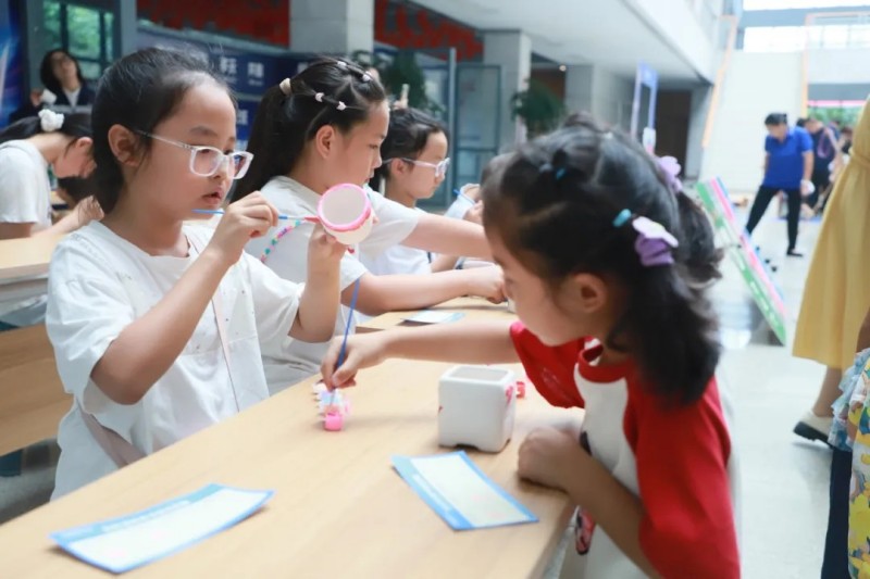 ɭ��������-׷�󿵽�,����һ������