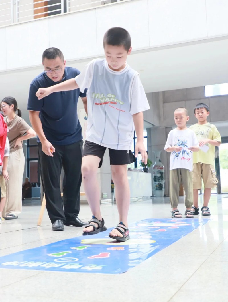 ɭ��������-׷�󿵽�,����һ������